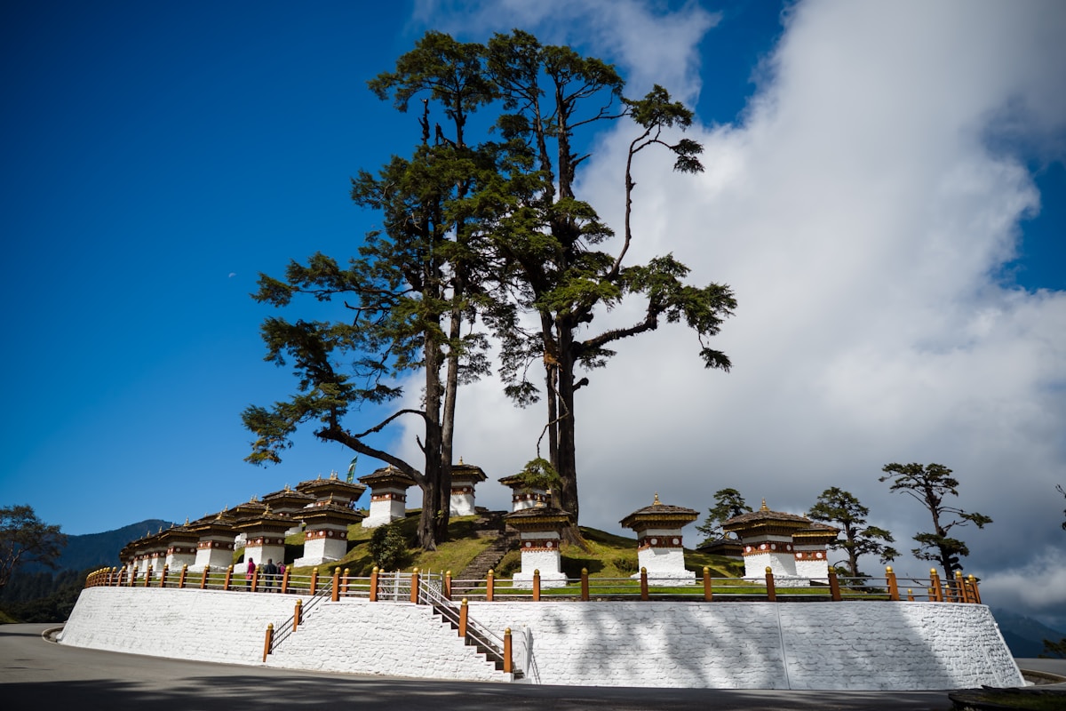 ドチュラ峠の108仏塔